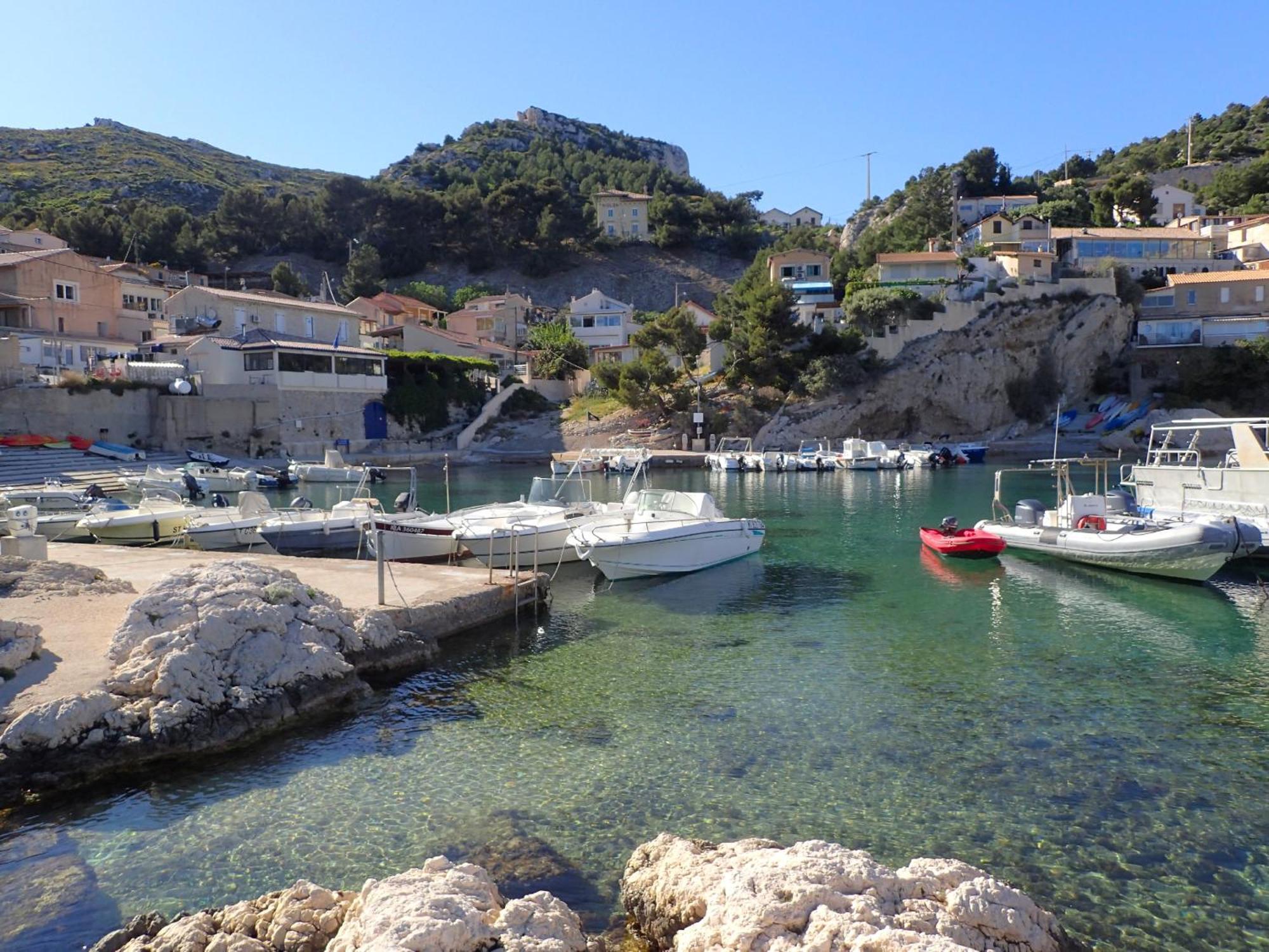 La Palmeraie Istres Bagian luar foto